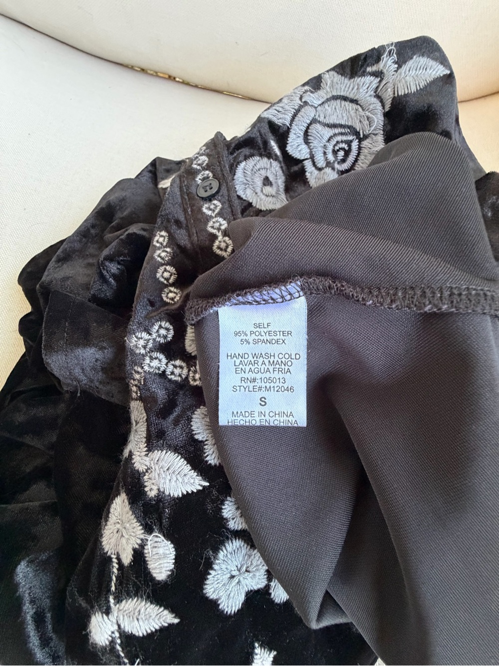 ANDREE BY UNIT Black Velvet Tunic with Silver Floral Embroidery - Picture 14 of 16